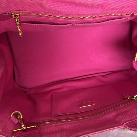 Prada Bundle - Picture 5 of 17